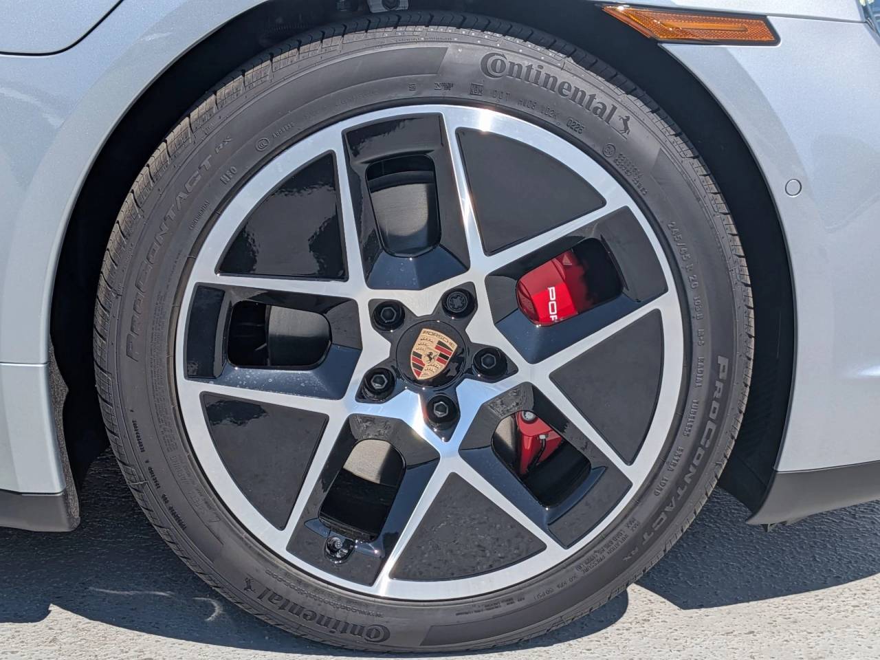 2026 Porsche Taycan 4S photo 24