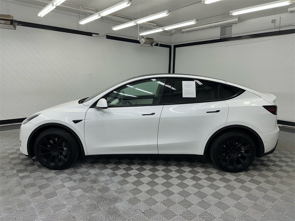 Used 2022 Tesla Model Y Long Range with VIN 7SAYGDEEXNF426431 for sale in Hoover, AL