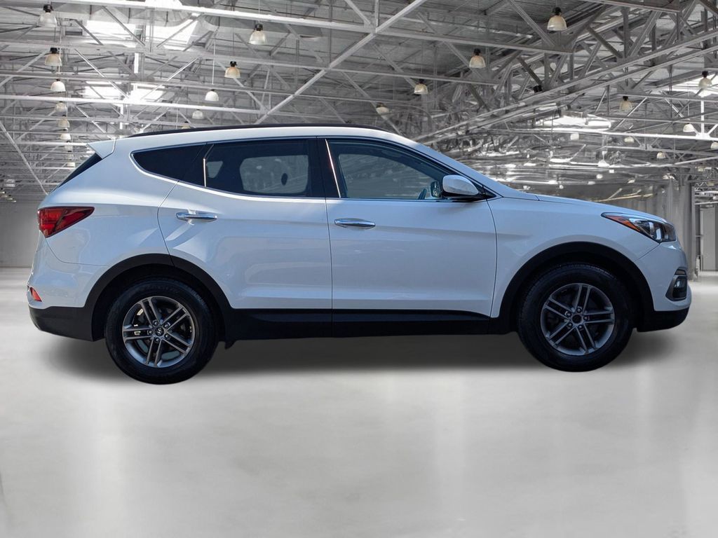 2017 Hyundai Santa Fe Sport Base photo 4