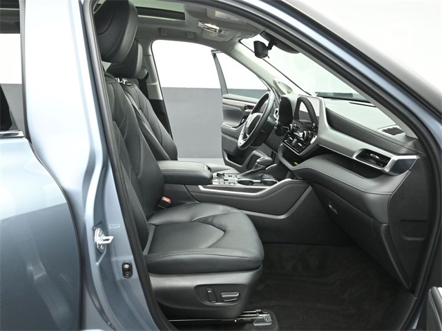 2023 TOYOTA HIGHLANDER - Image 30