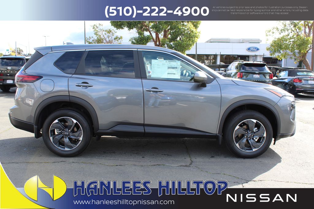 2026 Nissan Rogue SV photo 3