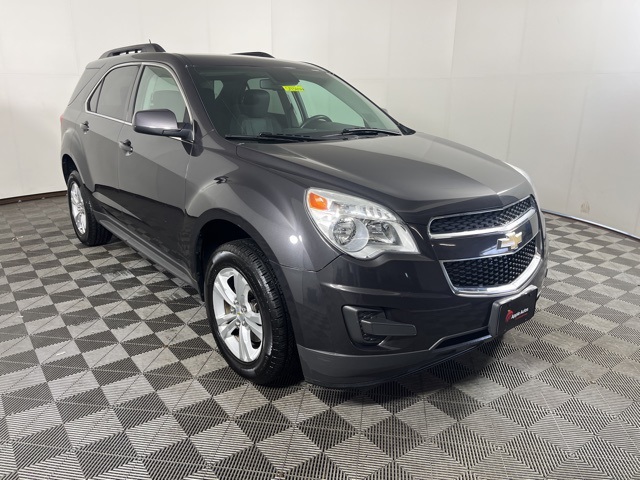 Used 2015 Chevrolet Equinox 1LT with VIN 2GNALBEK0F6399596 for sale in Shakopee, Minnesota