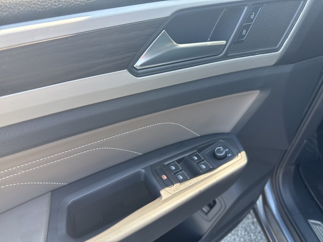2022 Volkswagen Atlas V6 SE Technology photo 12