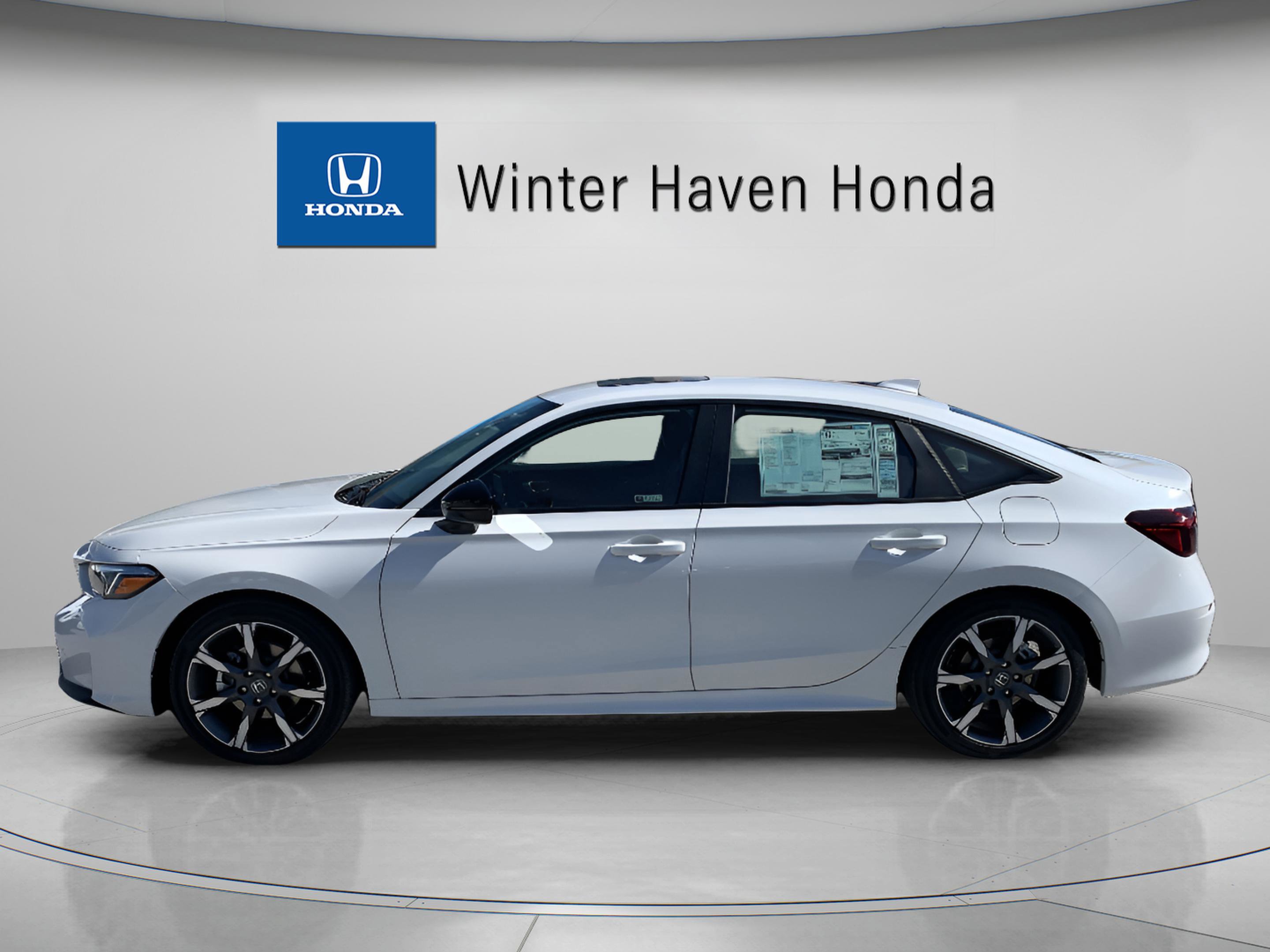 2026 Honda Civic Hybrid photo 4