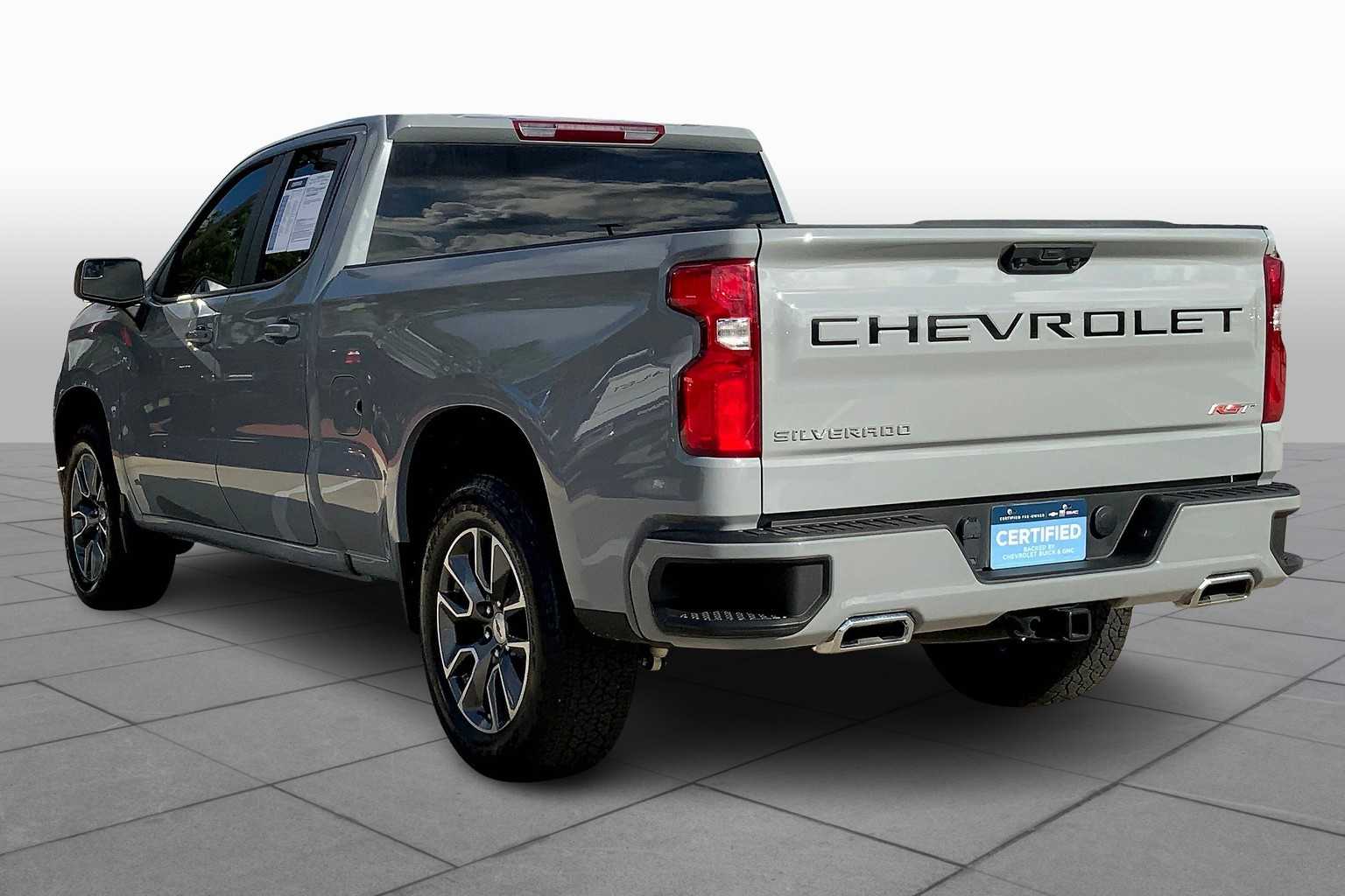 2024 Chevrolet Silverado RST photo 10