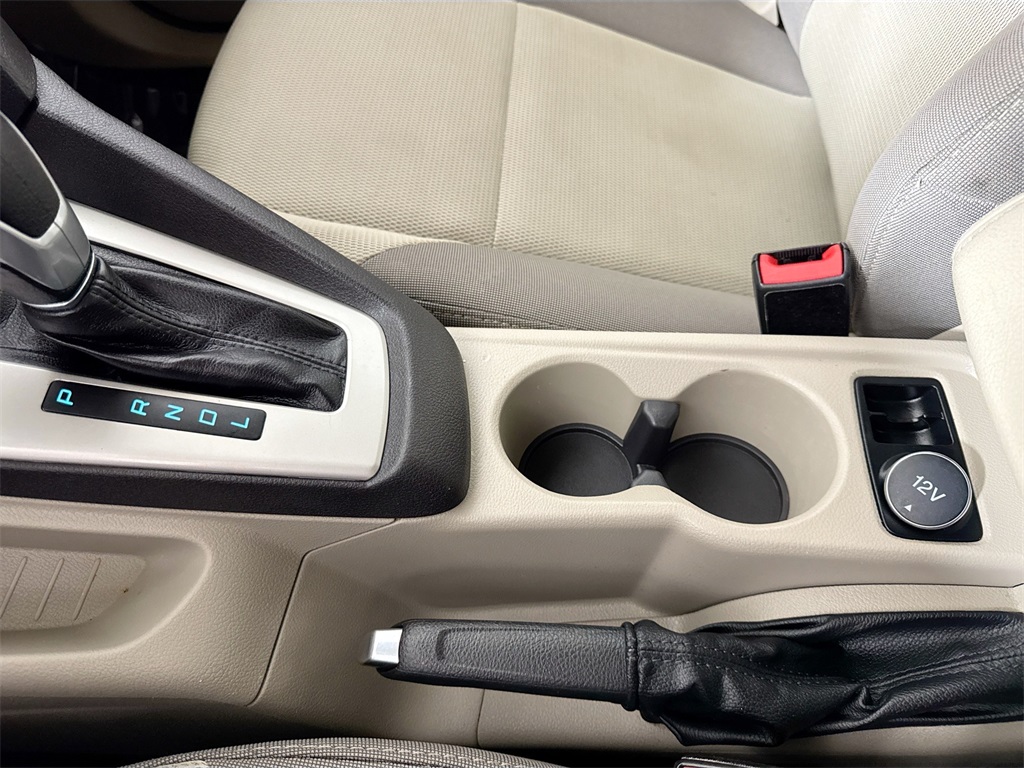 2014 Ford Focus SE photo 27