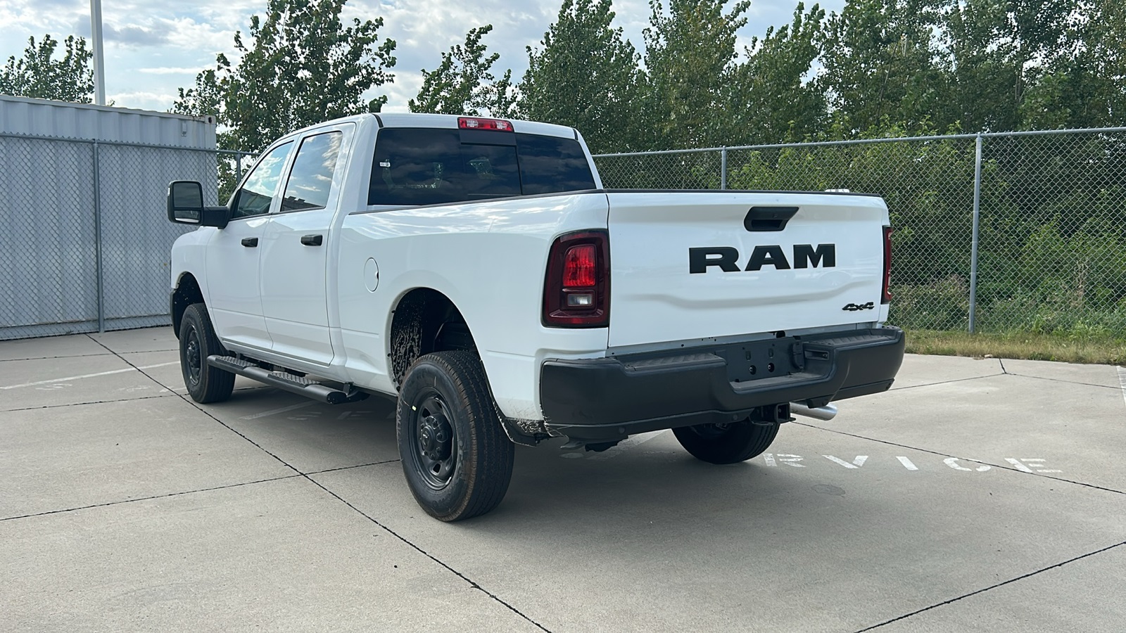 2026 Ram 2500 Tradesman photo 5