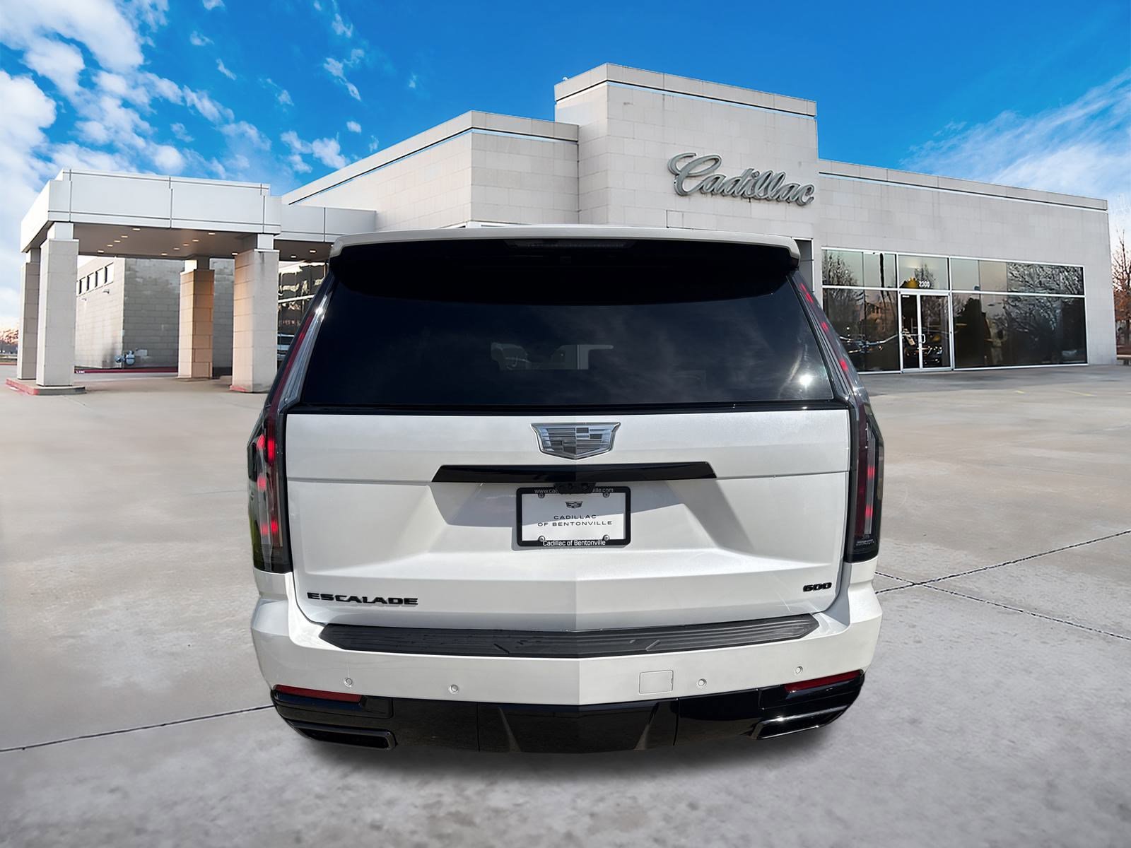 2025 Cadillac Escalade ESV Sport Platinum photo 4