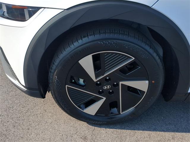 2025 Hyundai Ioniq 5 SEL photo 10