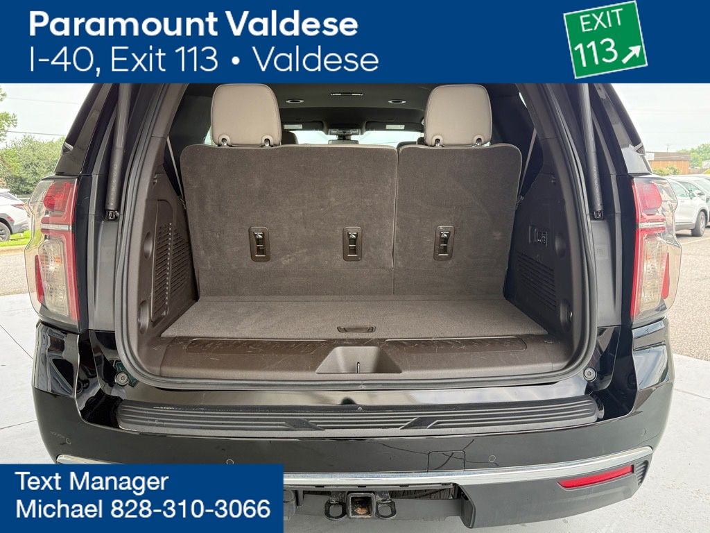 2022 Chevrolet Tahoe LT photo 3