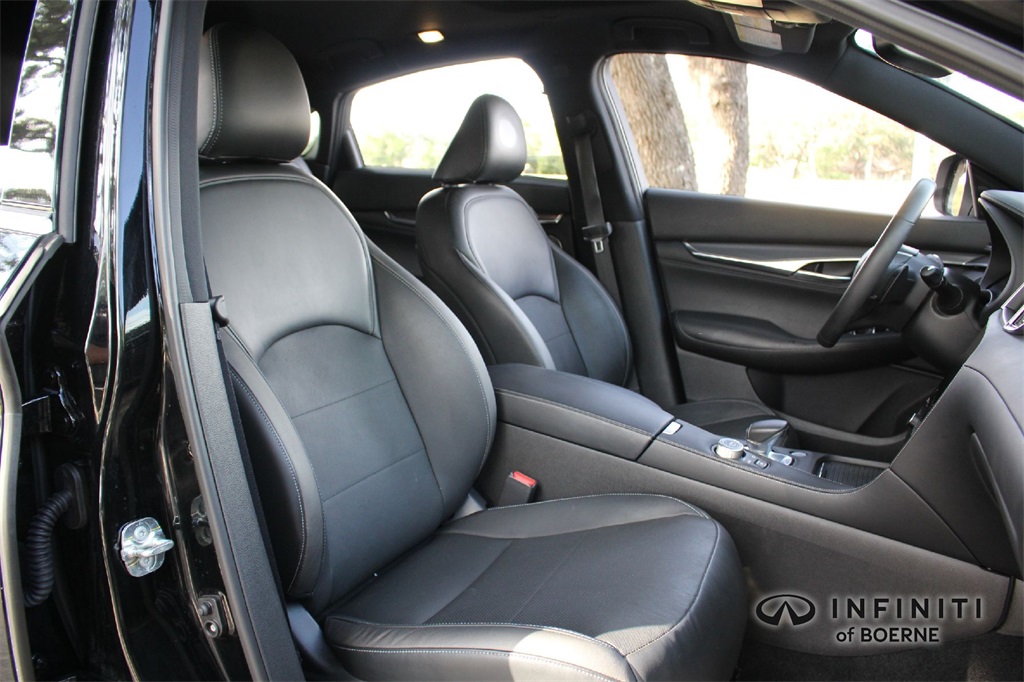 2023 Infiniti QX55 Essential photo 20