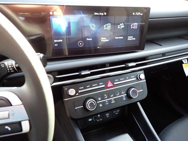 2025 Hyundai Tucson SE photo 11