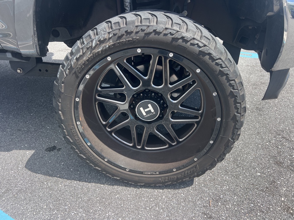 2017 Ford F-350 photo 2