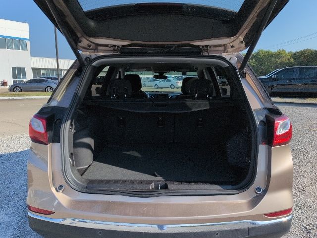 2019 Chevrolet Equinox LT photo 6