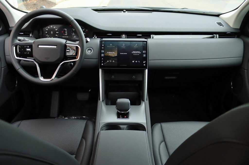 2025 LAND ROVER DISCOVERY SPORT - Image 8