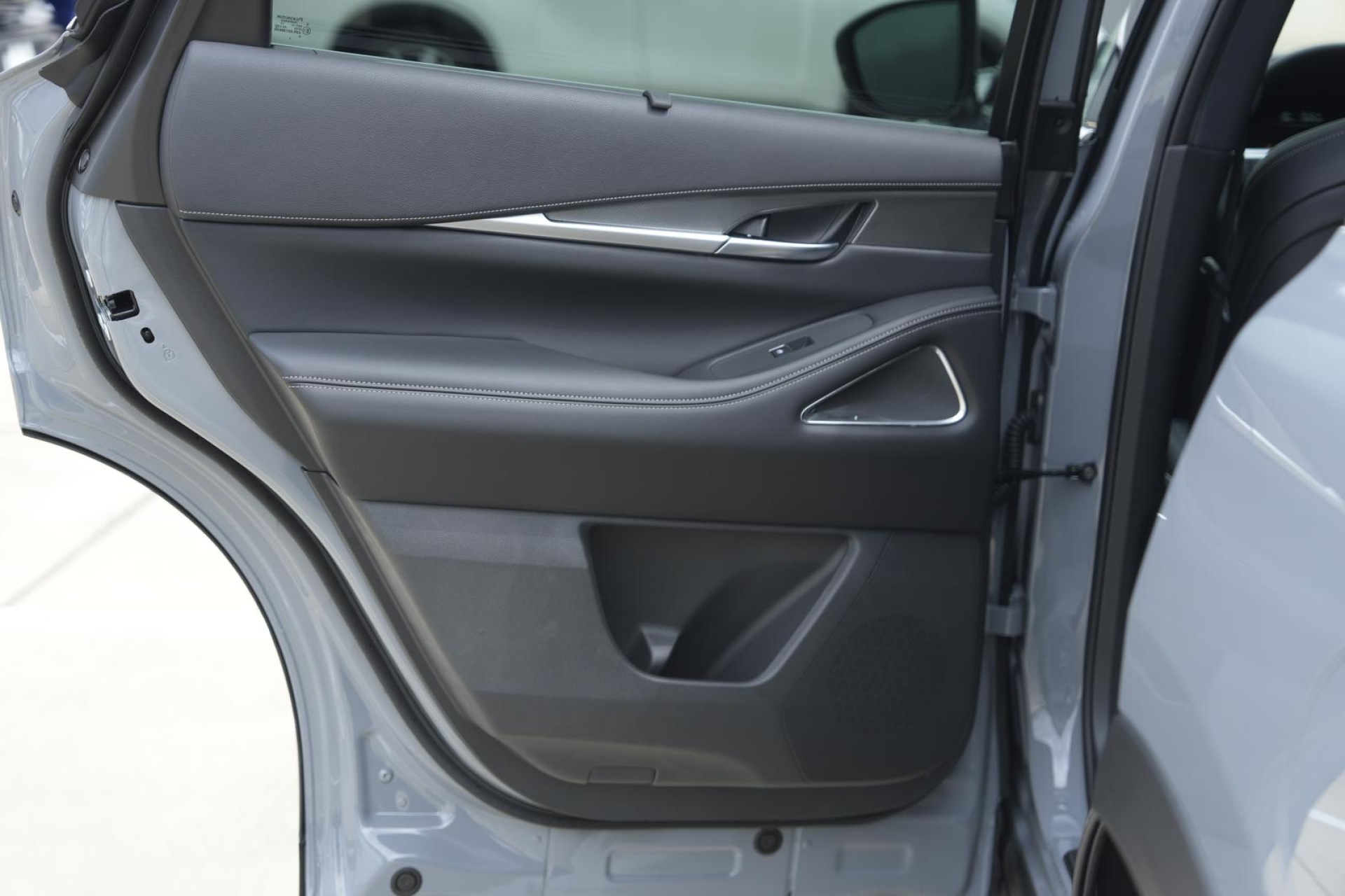 2025 Infiniti QX60 Luxe AWD photo 15