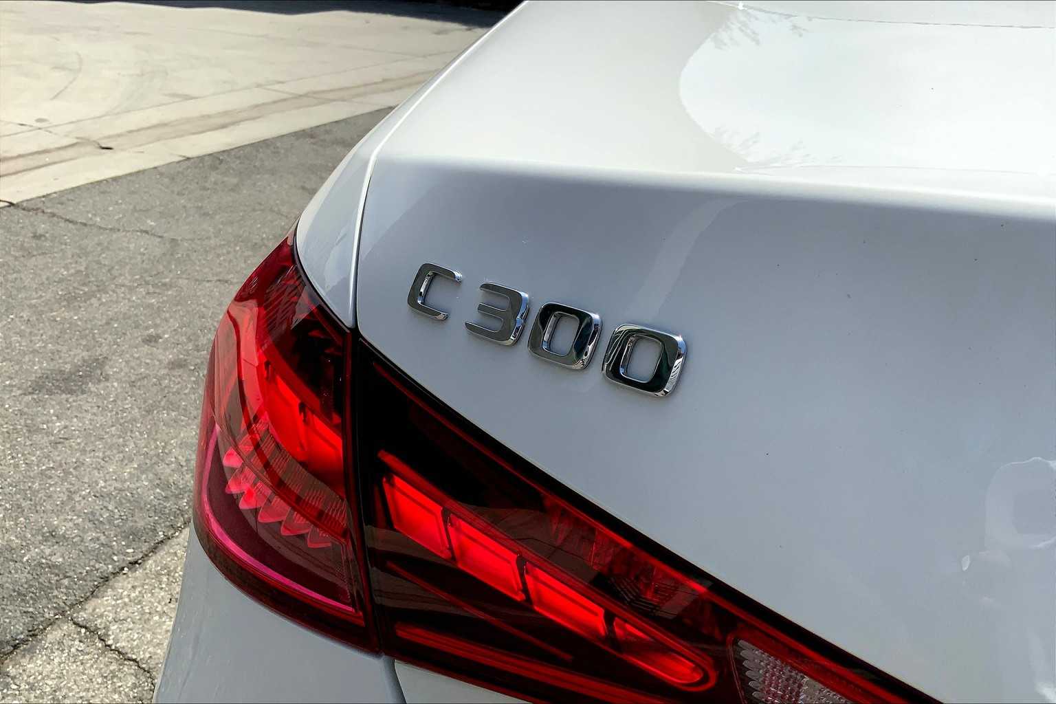 2022 Mercedes Benz C 300 photo 27