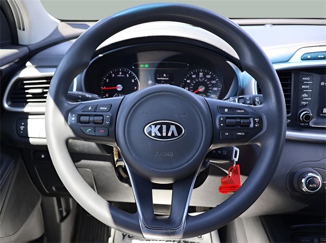 2018 Kia Sorento LX photo 8