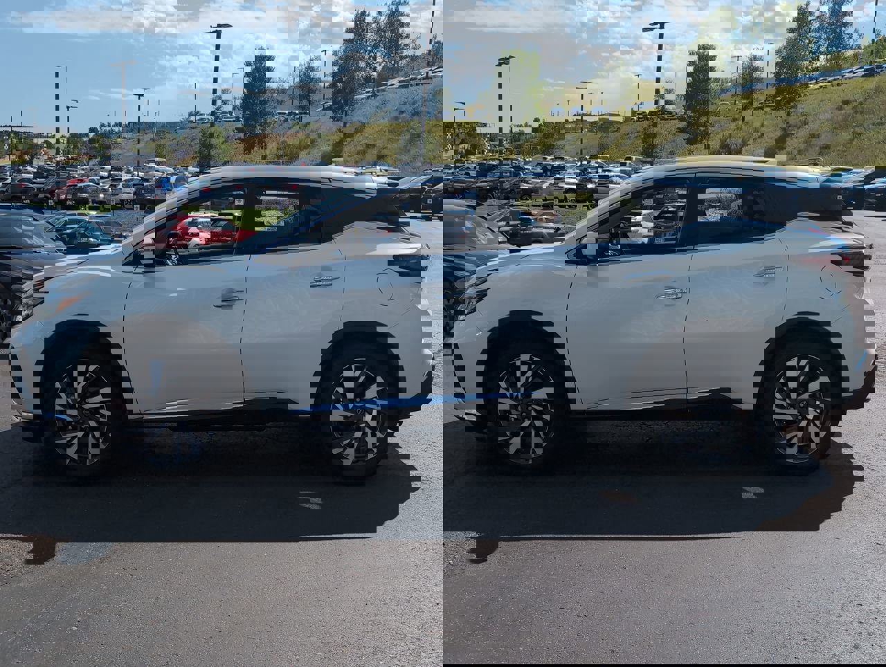 2024 Nissan Murano SL photo 4