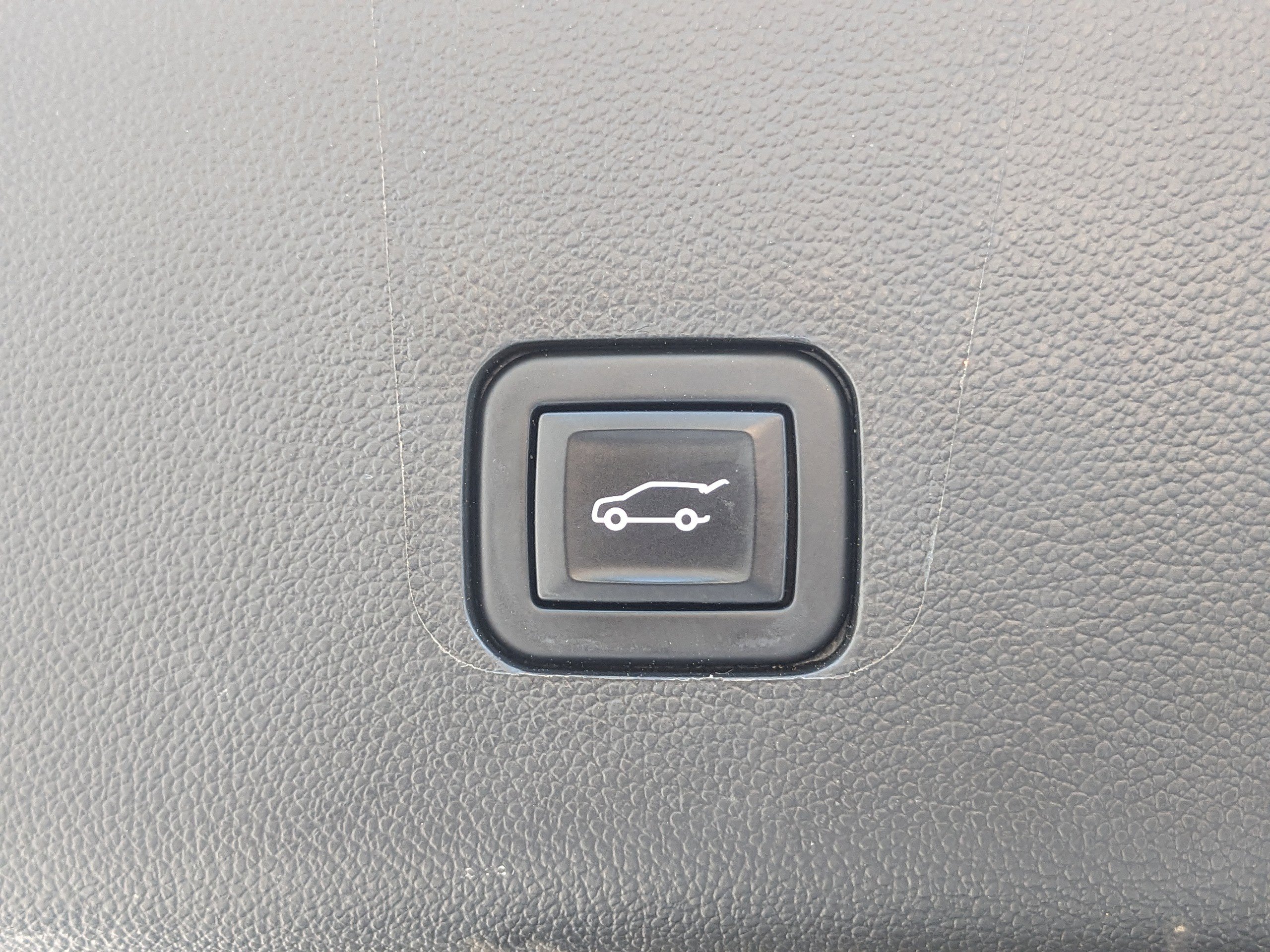2023 Chevrolet Traverse High Country photo 14