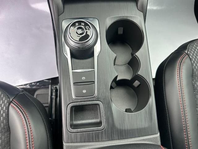 2025 Ford Escape ST-Line Select photo 30
