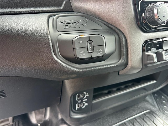 2025 Ram 5500 Tradesman photo 20