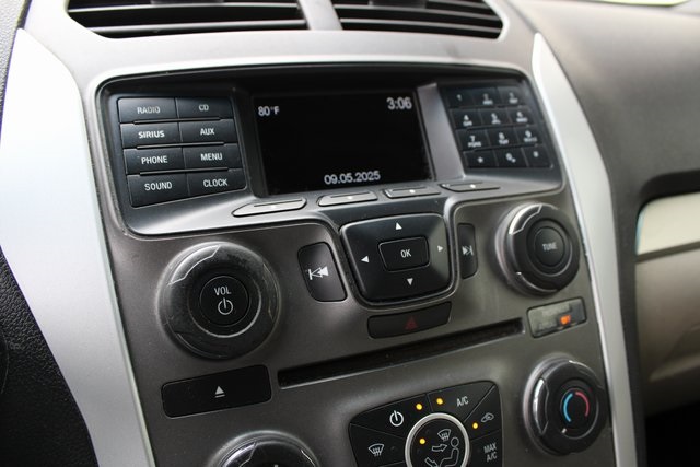 2013 Ford Explorer Base photo 5