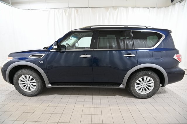2017 Nissan Armada SV photo 10