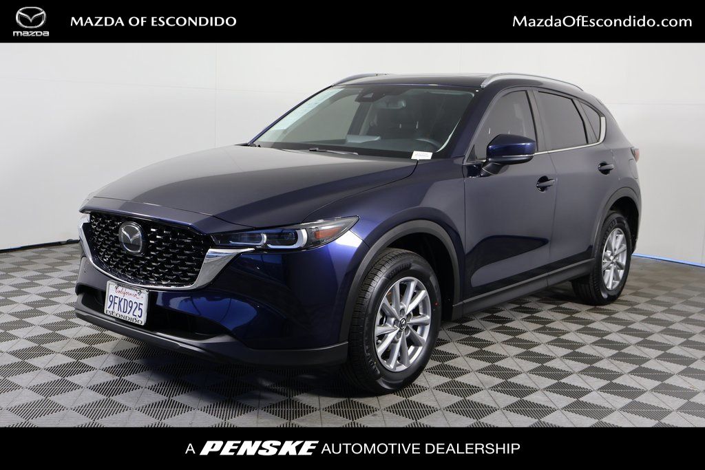 2023 Mazda CX-5 S Preferred package's photo