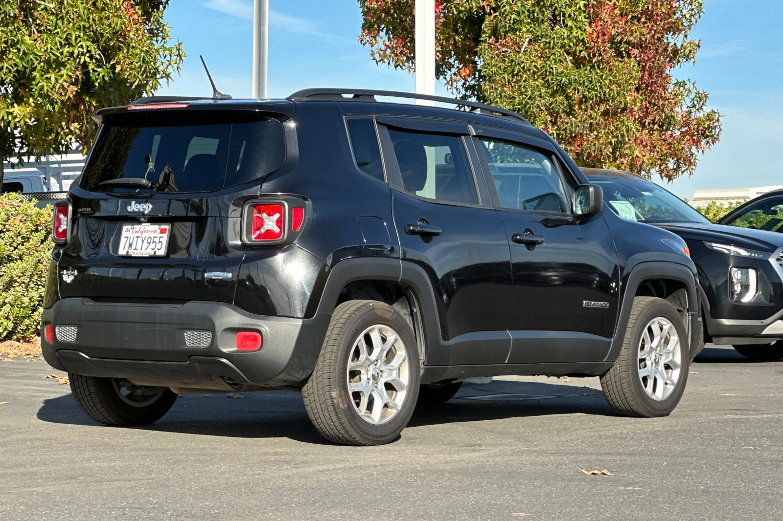 2016 Jeep Renegade Latitude photo 4