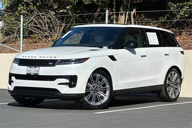 2025 Land Rover Range Rover Sport SE's photo
