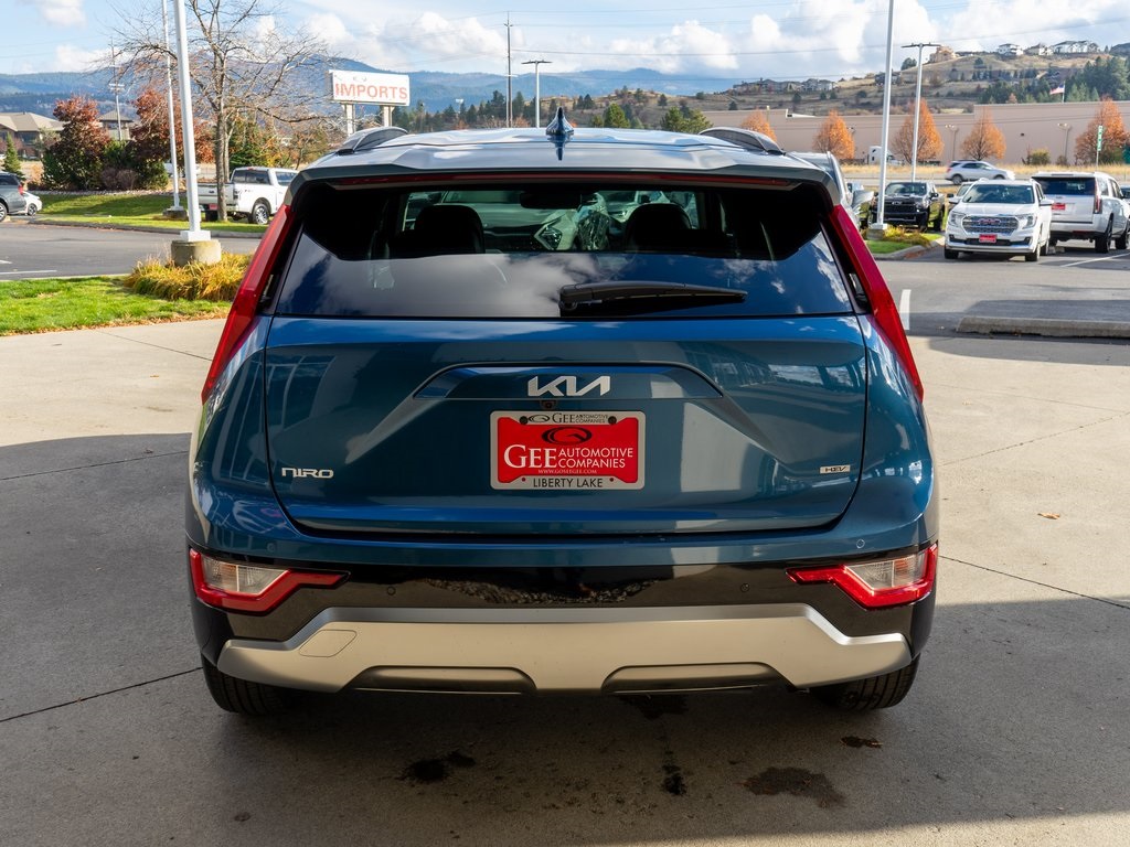 2024 Kia Niro SX photo 4