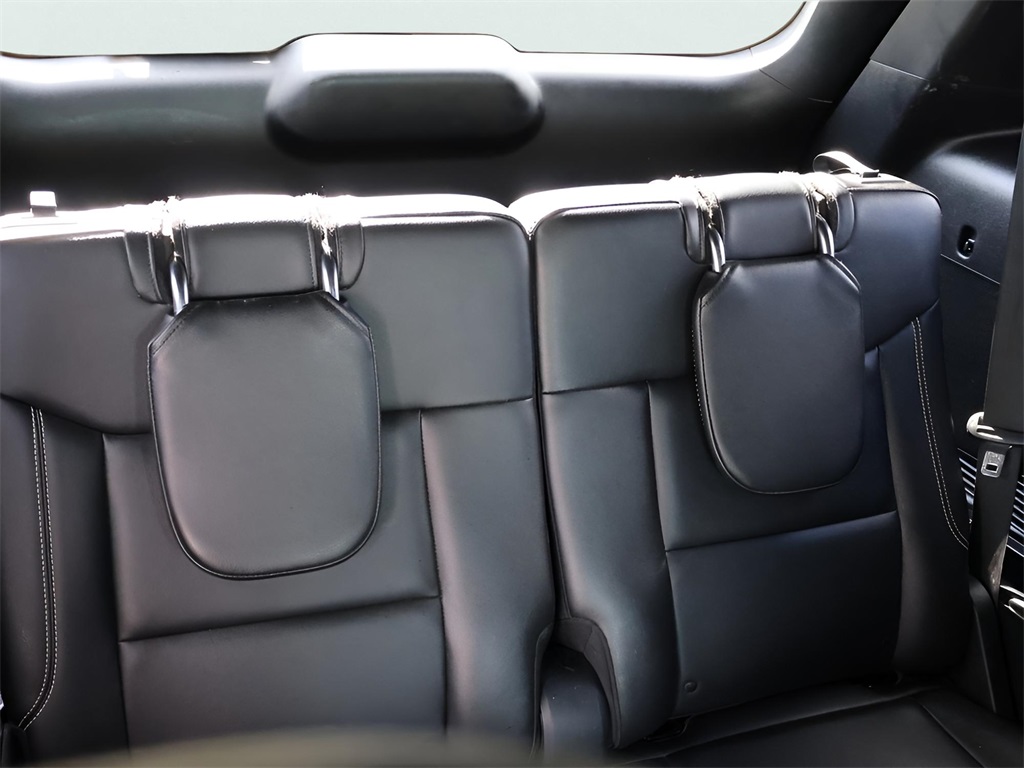 2020 Ford Explorer ST photo 14