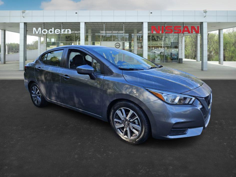 2020 Nissan Versa SV photo 2