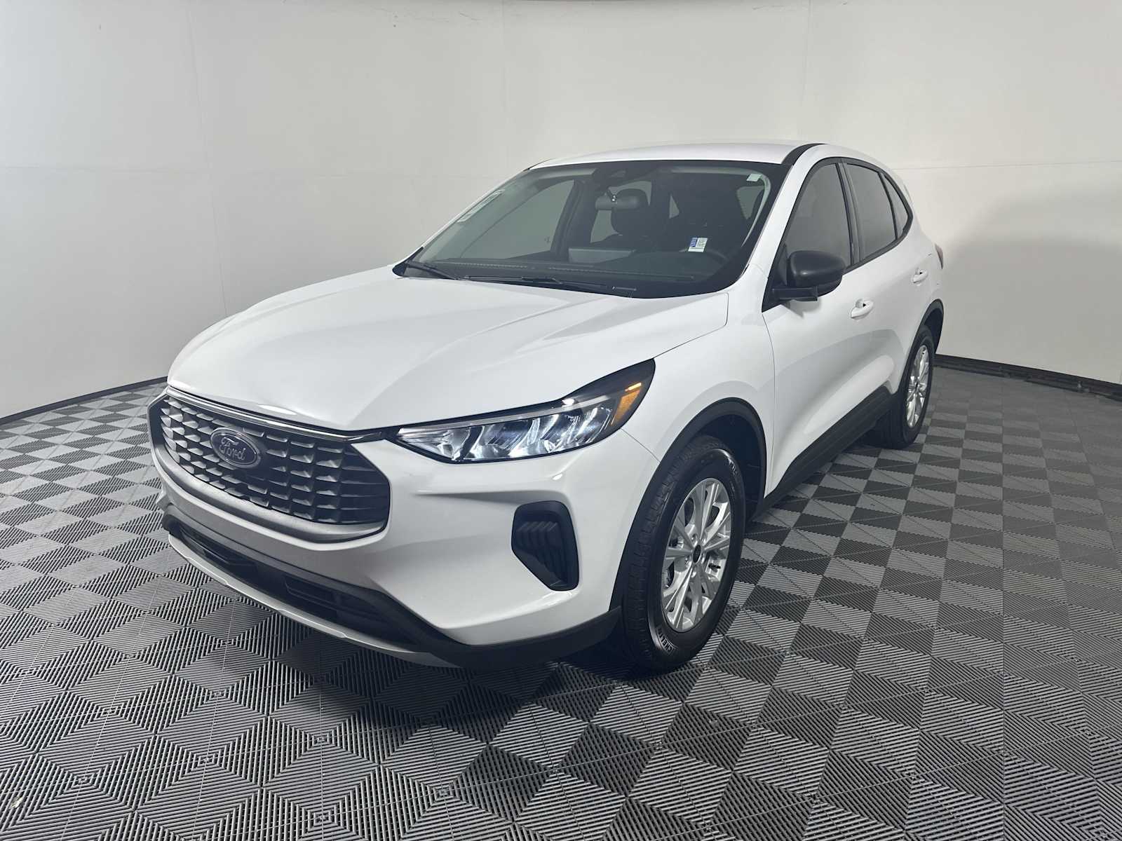 2025 Ford Escape Active photo 3