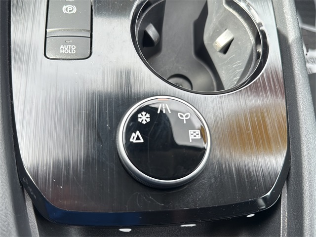 2024 Nissan Rogue S photo 33