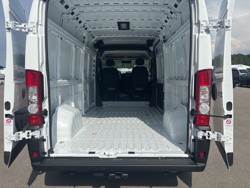 2025 Ram ProMaster 2500 photo 8