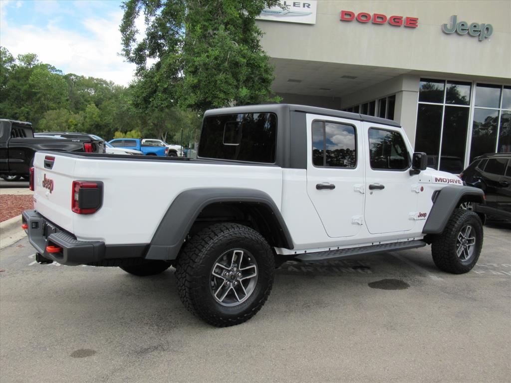 2024 Jeep Gladiator Mojave photo 7