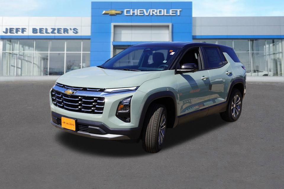 2026 Chevrolet Equinox LT photo 2