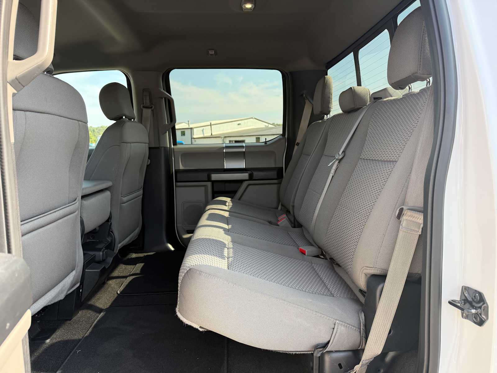 2020 Ford F-150 XLT photo 35