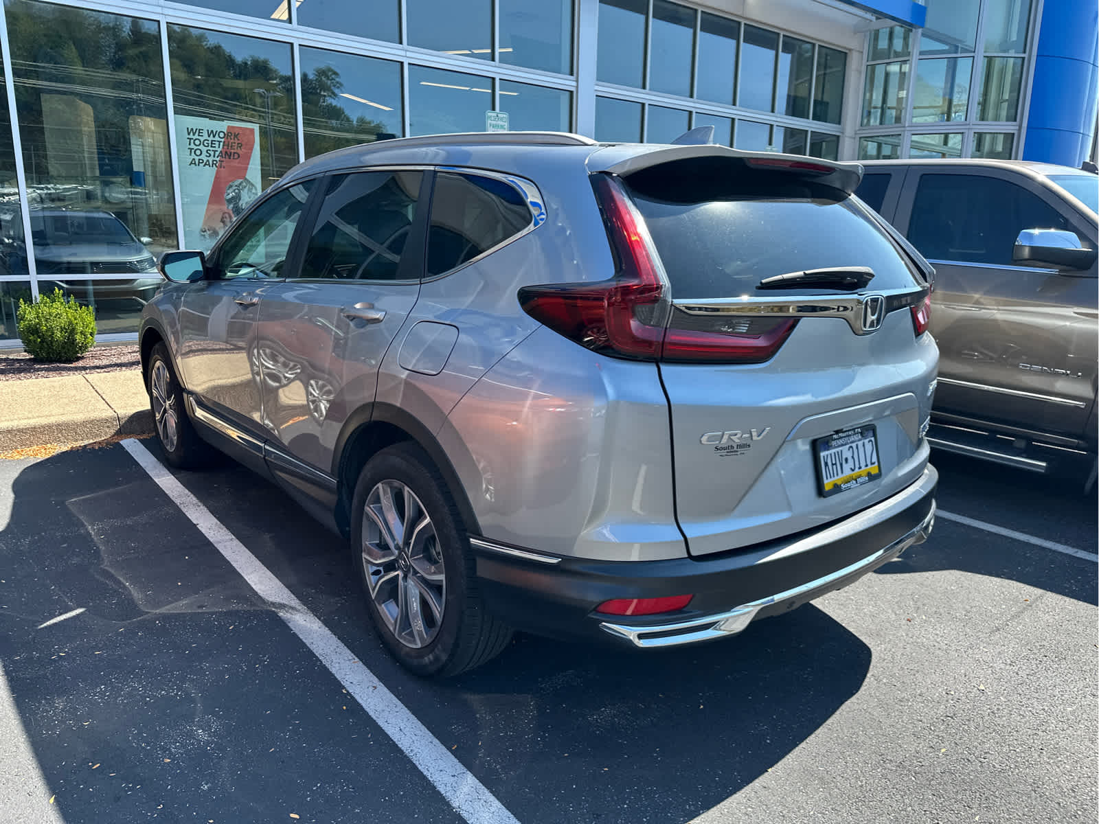 2022 Honda CR-V Hybrid photo 3