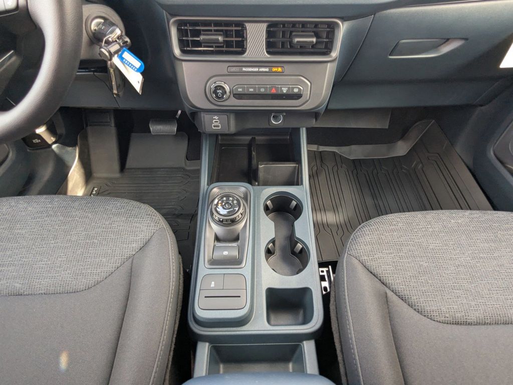 2025 Ford Maverick XL photo 18