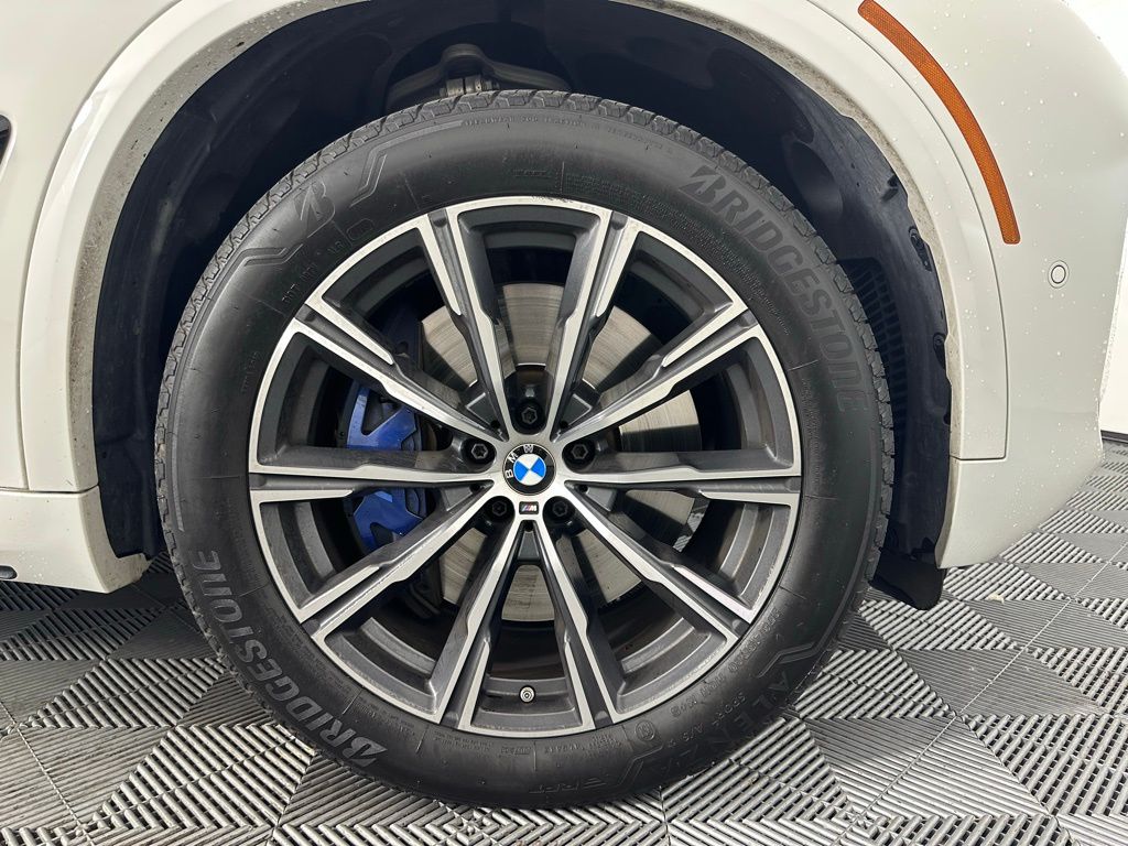 2024 Bmw X5 M60i photo 11