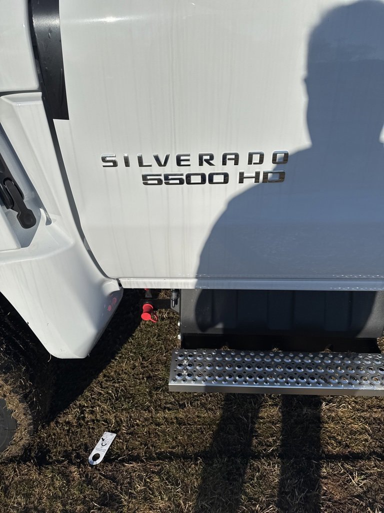 2024 Chevrolet Silverado 5500HD Work Truck photo 2