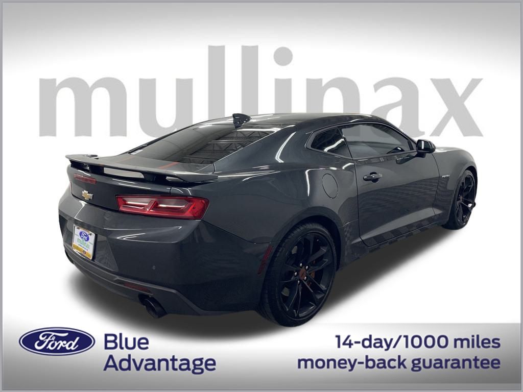 2017 Chevrolet Camaro SS photo 3