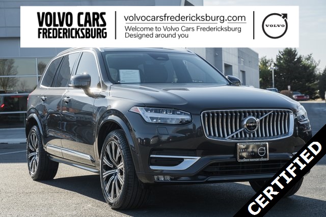 2023 Volvo XC90 Plus's photo