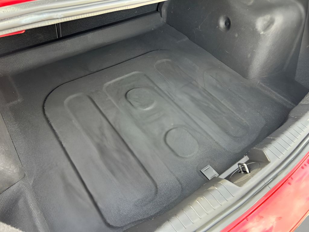 2012 Chevrolet Cruze photo 17