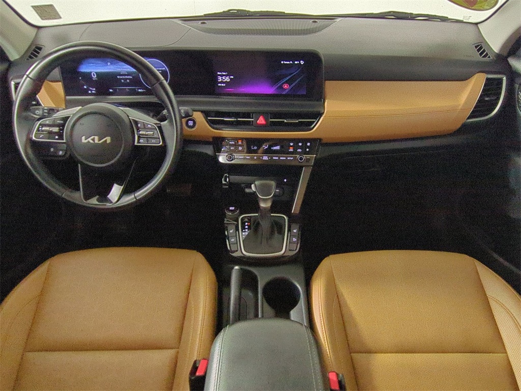 2024 Kia Seltos EX photo 8