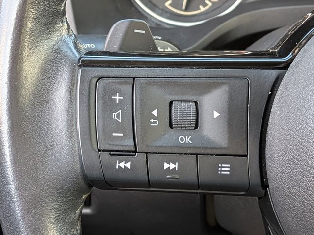 2021 Nissan Rogue SV photo 25