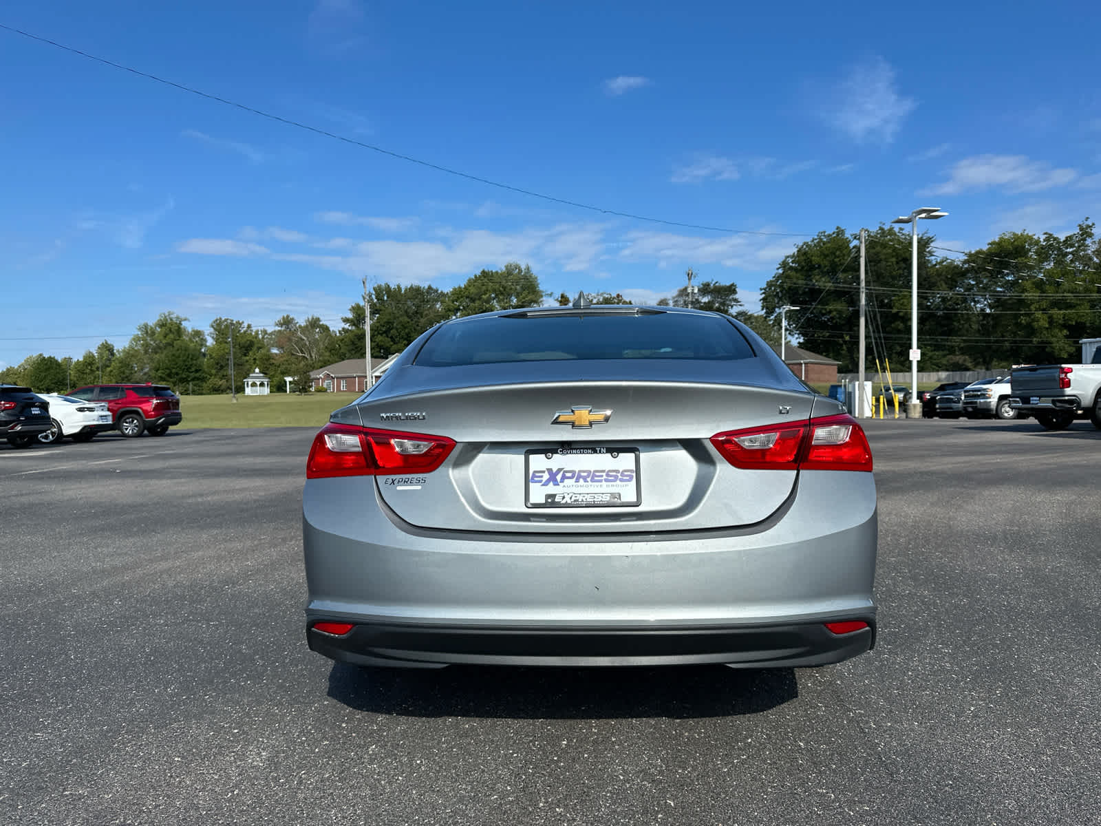 2023 Chevrolet Malibu 1LT photo 3